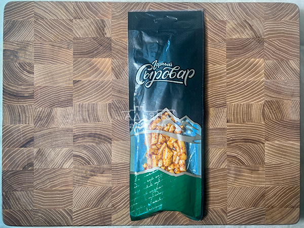 Сыр 60 гр ГОРНЫЙ СЫРОВАР (Бочонок копчёный с аджикой) в Котельниках